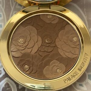 Palace Identity Blossom Bronzer/Contour